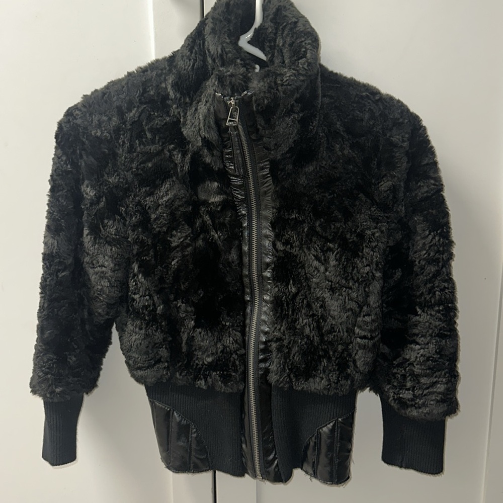 Cutest crop jacket - Picture 3 of 3